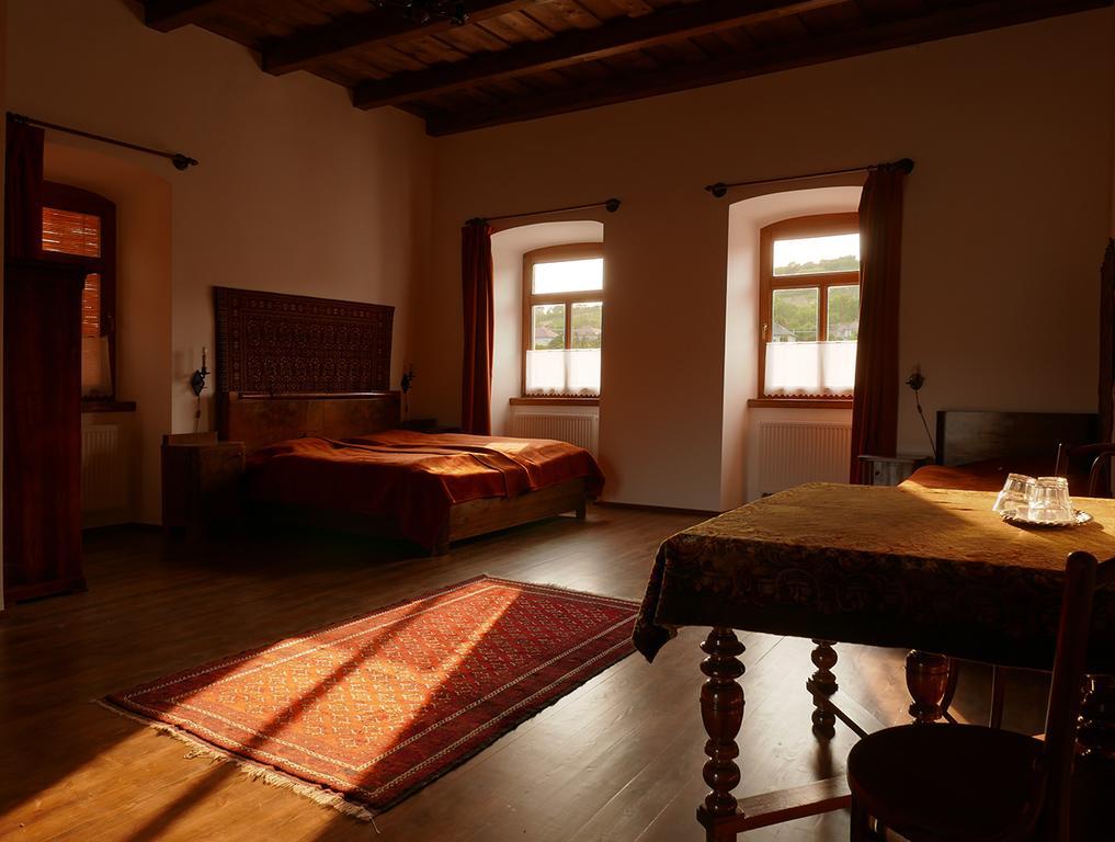 Uragya Vendeghaz Hotell Mád Rum bild